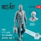 1/48 008: USAF F-111 pilot (in a standing position- type 1) (3D